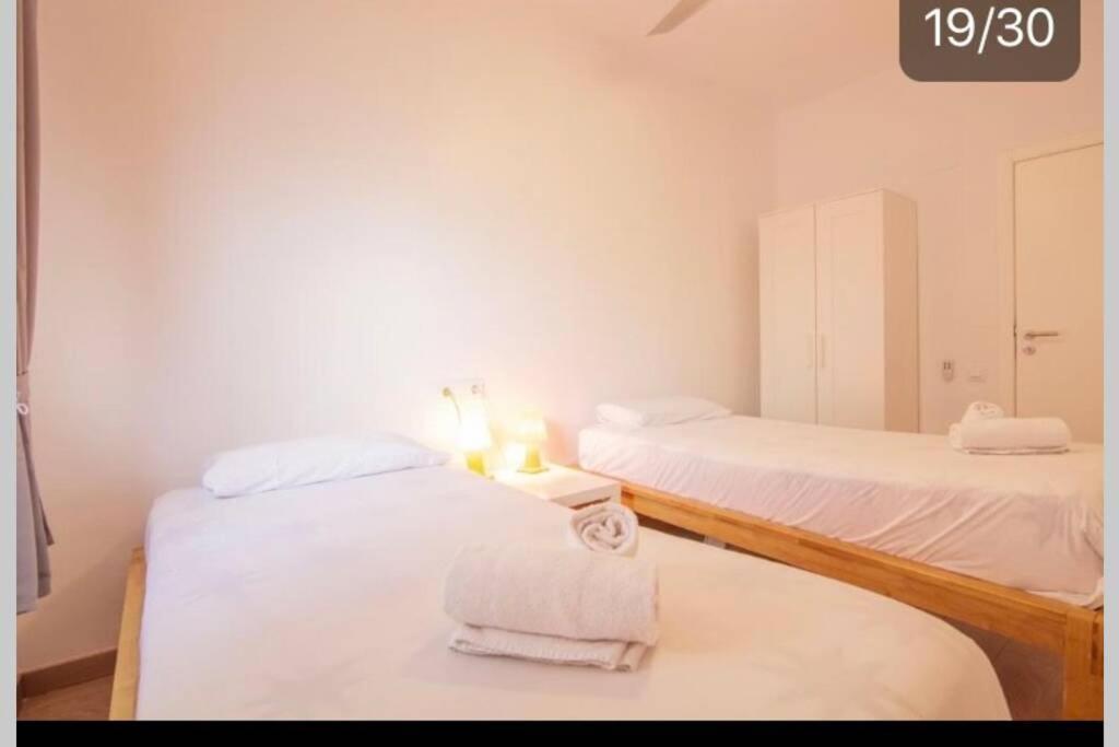 Acogedor Apartamento En Ruzafa-Centro Valencia Bagian luar foto